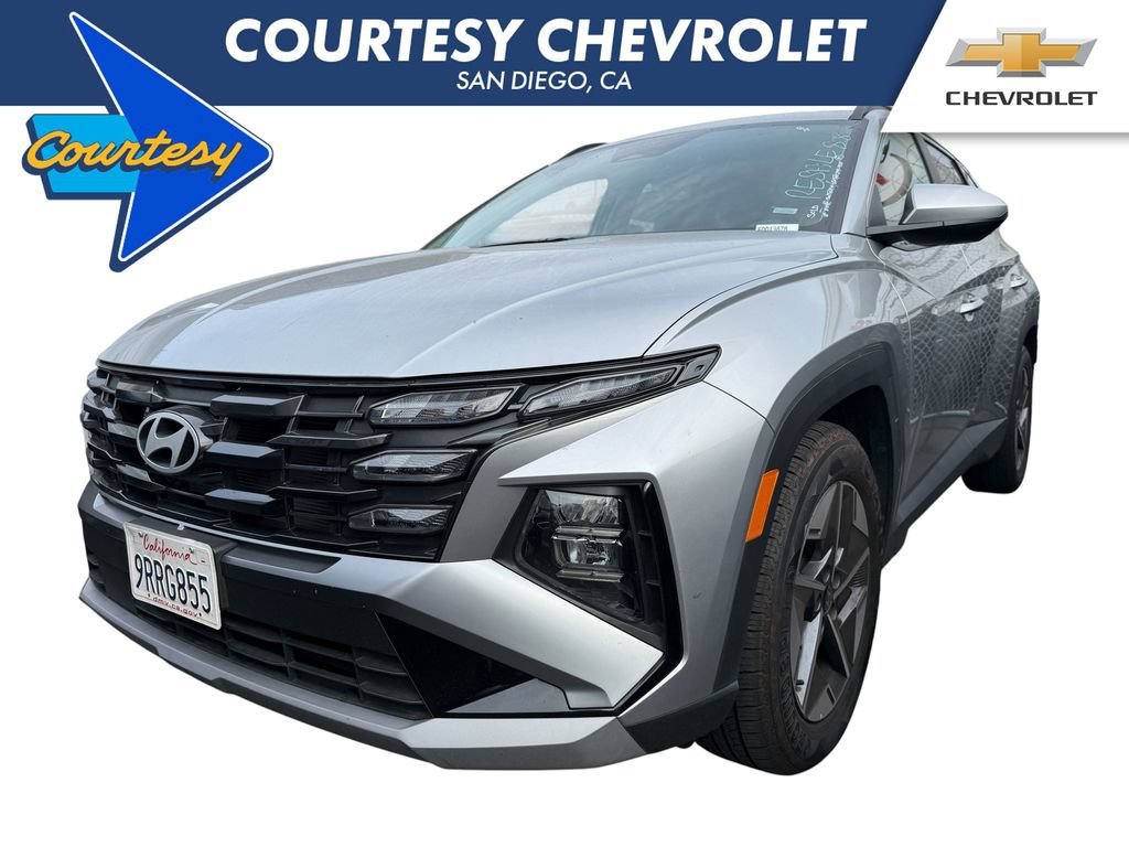 Used 2025 Silver Hyundai SEL image 1