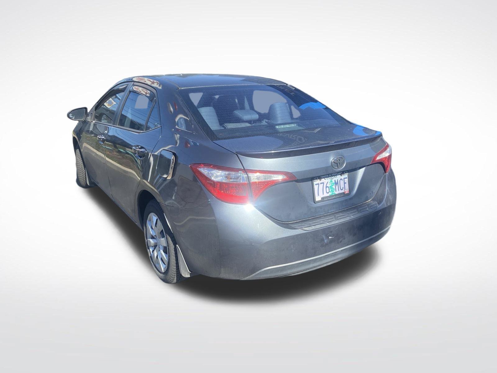 Used 2015 Slate Metallic Toyota L image 5