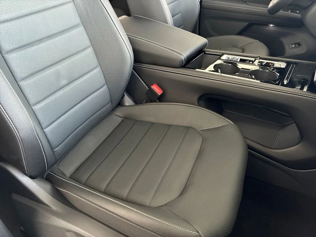 New 2026 Gray Volkswagen 2.0T SEL image 31