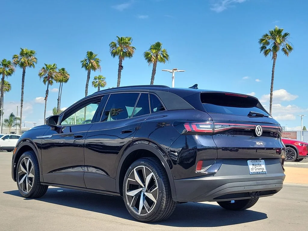 Used 2023 Volkswagen ID.4 PRO S with VIN 1V2GNPE87PC000818 for sale in Orange, CA