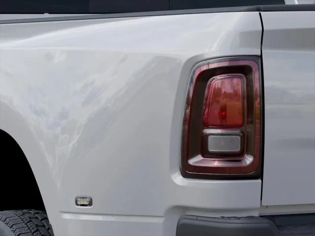 New 2026 Bright White Clear-Coat Exterior Paint RAM Tradesman image 17