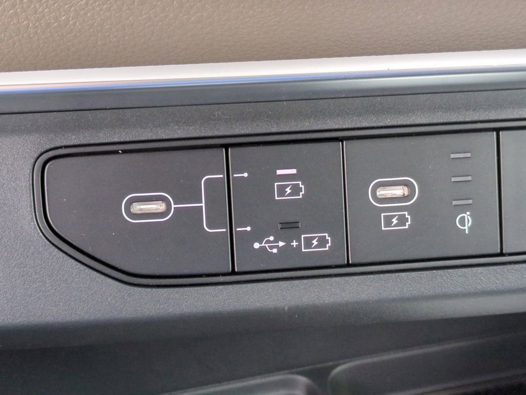 2026 Kia Carnival EX - Photo 28