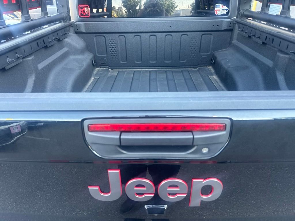 Used 2023 Black Jeep Rubicon image 10