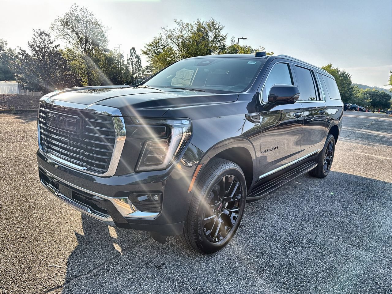 New 2026 Titanium Rush Metallic GMC Elevation image 4