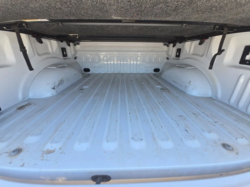Used 2021 White Ford Lariat image 16