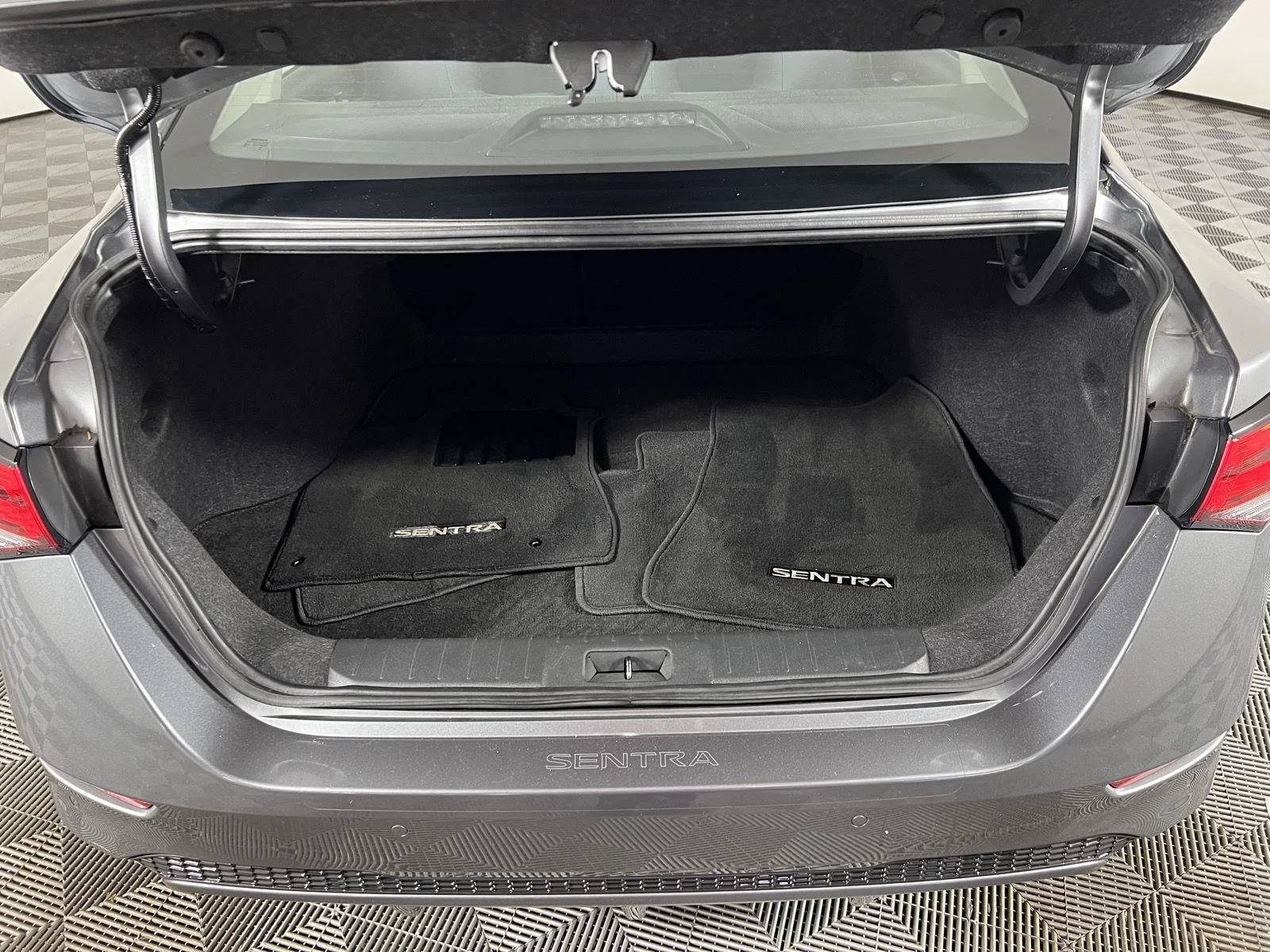 Used 2024 Gun Metallic Nissan SV image 9
