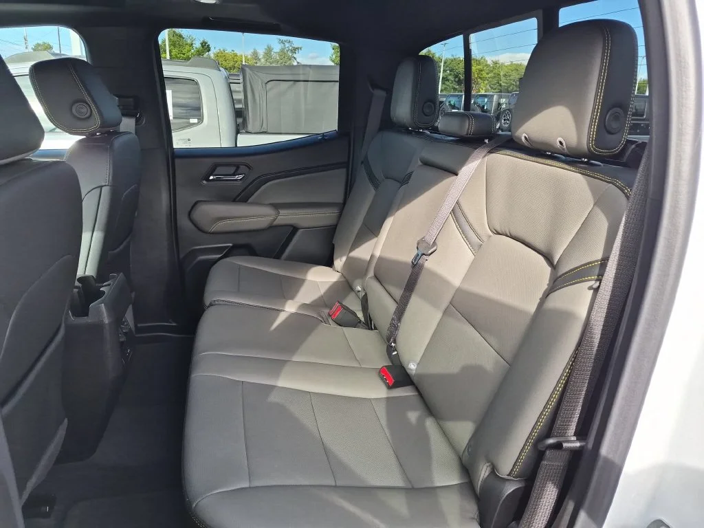 Used 2025 Summit White Chevrolet ZR2 image 23