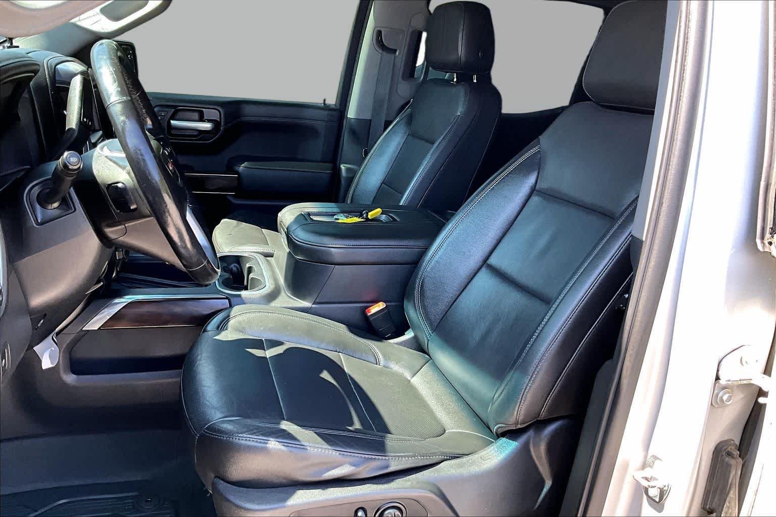 Used 2019 Quicksilver Metallic GMC SLT image 8
