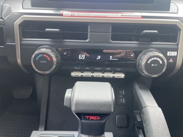 2025 Toyota Tacoma TRD Off Road - Photo 30