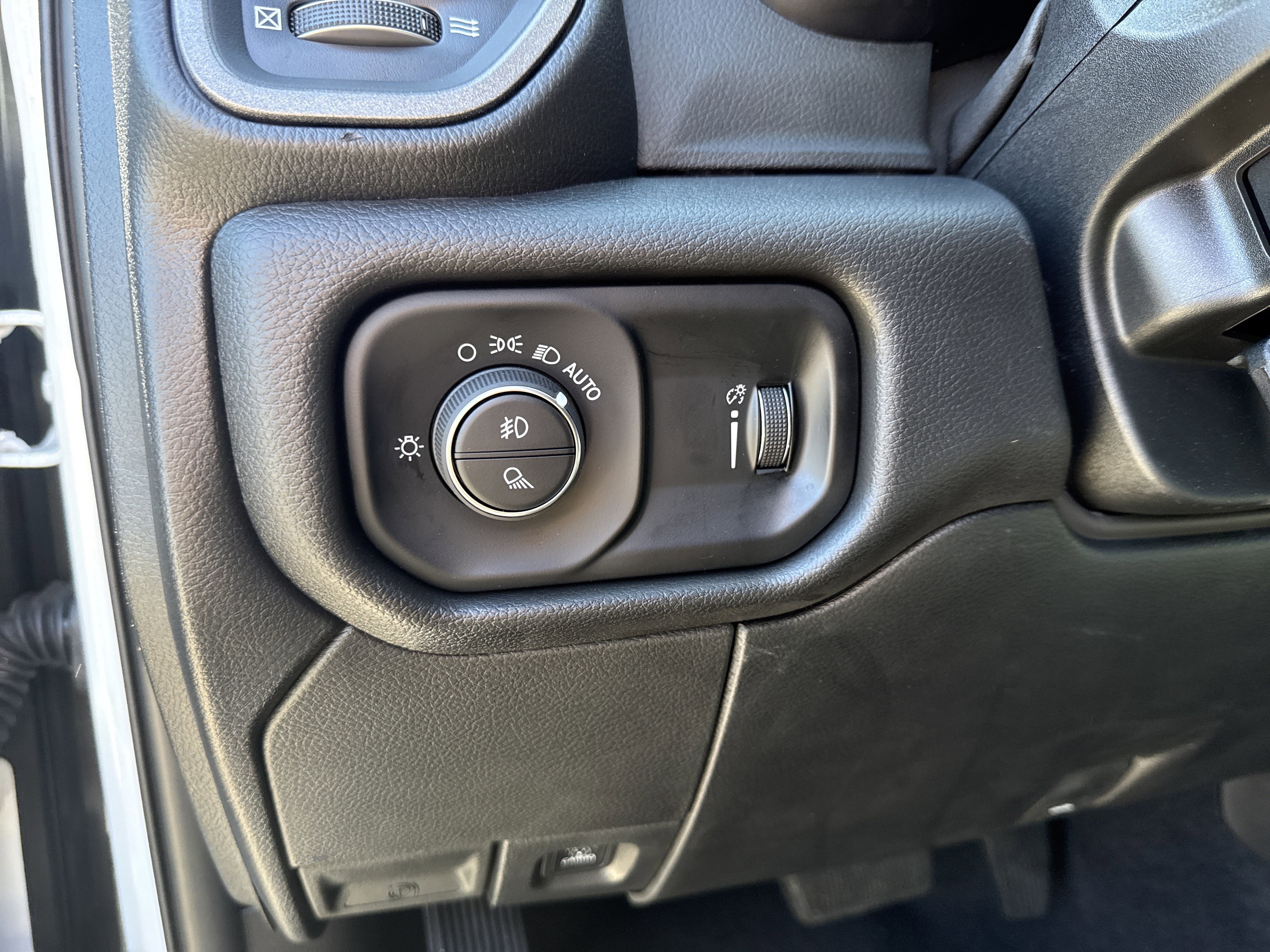 2026 RAM 2500 Tradesman - Photo 30