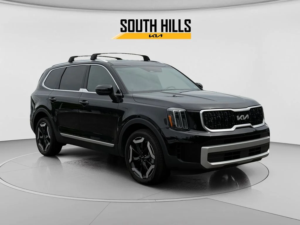 Used 2024 Black Kia EX image 7