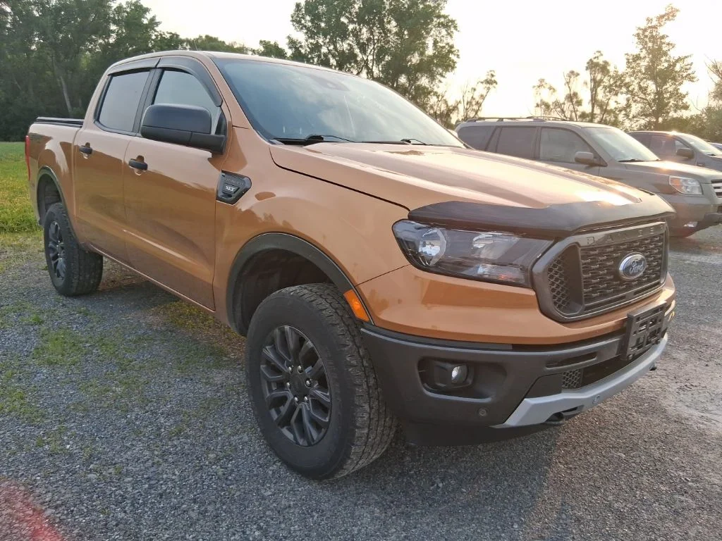 Used 2019 Orange Ford XLT image 5