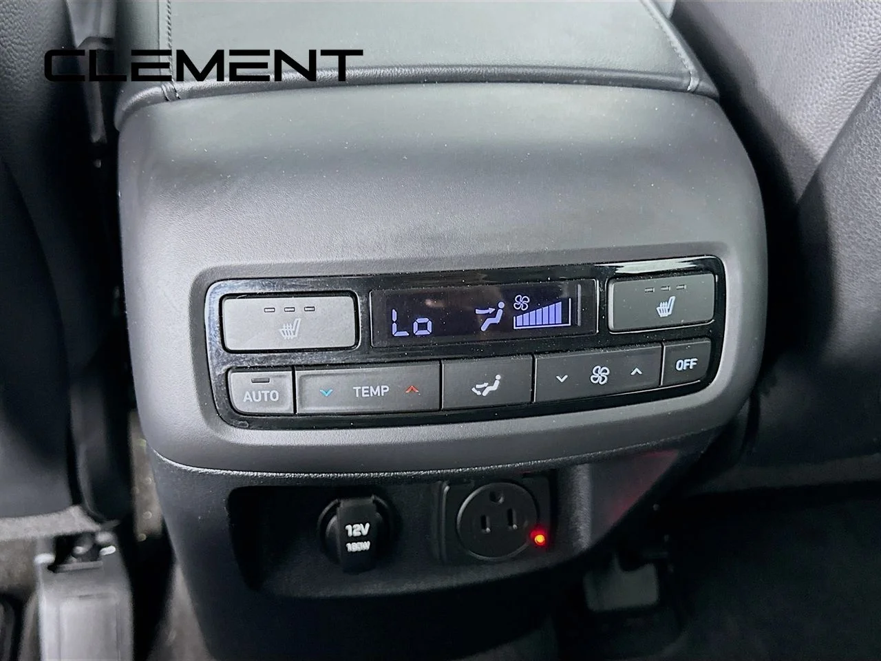 Used 2022 Hyper White Hyundai SEL image 34
