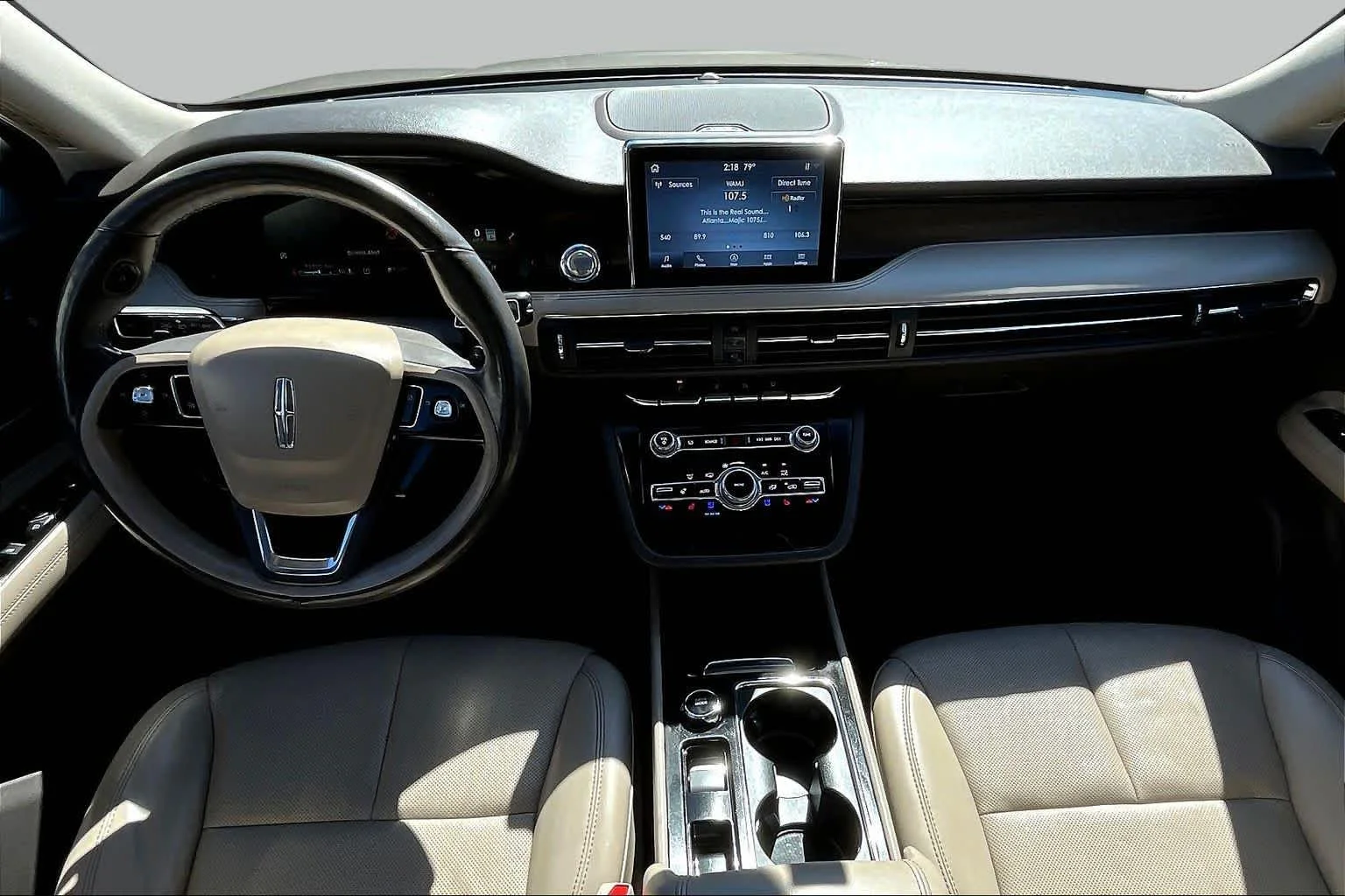 Used 2021 Iced Mocha Lincoln Reserve image 14
