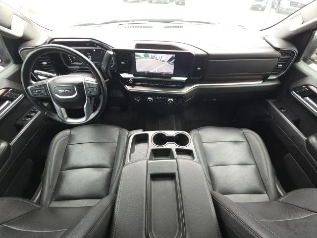 Used 2022 Silver GMC SLT image 37