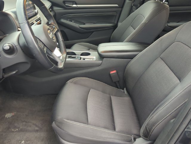 Used 2019 Storm Blue Metallic Nissan 2.5 SV image 11