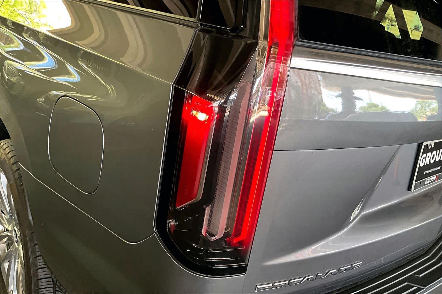 Used 2021 Satin Steel Metallic Cadillac Premium Luxury image 28