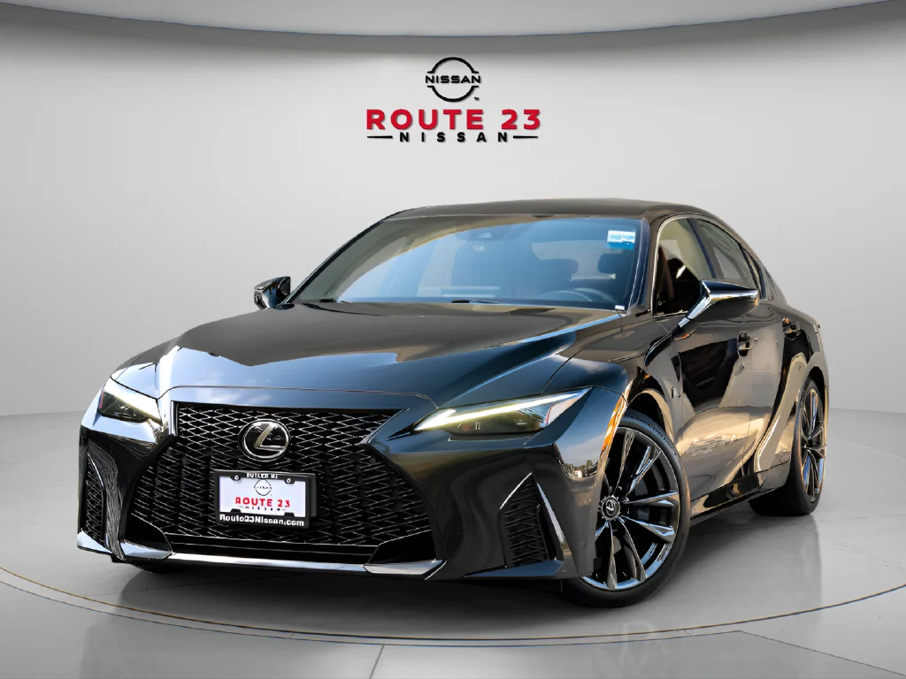 2023 Lexus IS