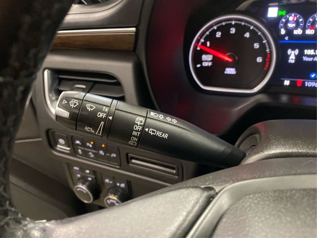 Used 2021 Gray Chevrolet Premier image 17