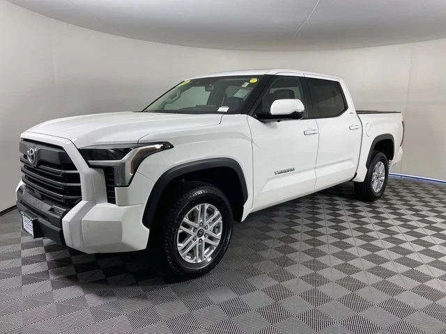 Used 2024 White Toyota SR5 image 4