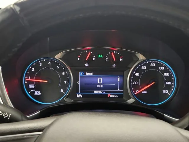 Used 2019 MOSAIC BLACK METALLIC Chevrolet LT image 32