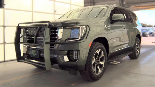 2023 GMC Yukon 4WD SLT's photo