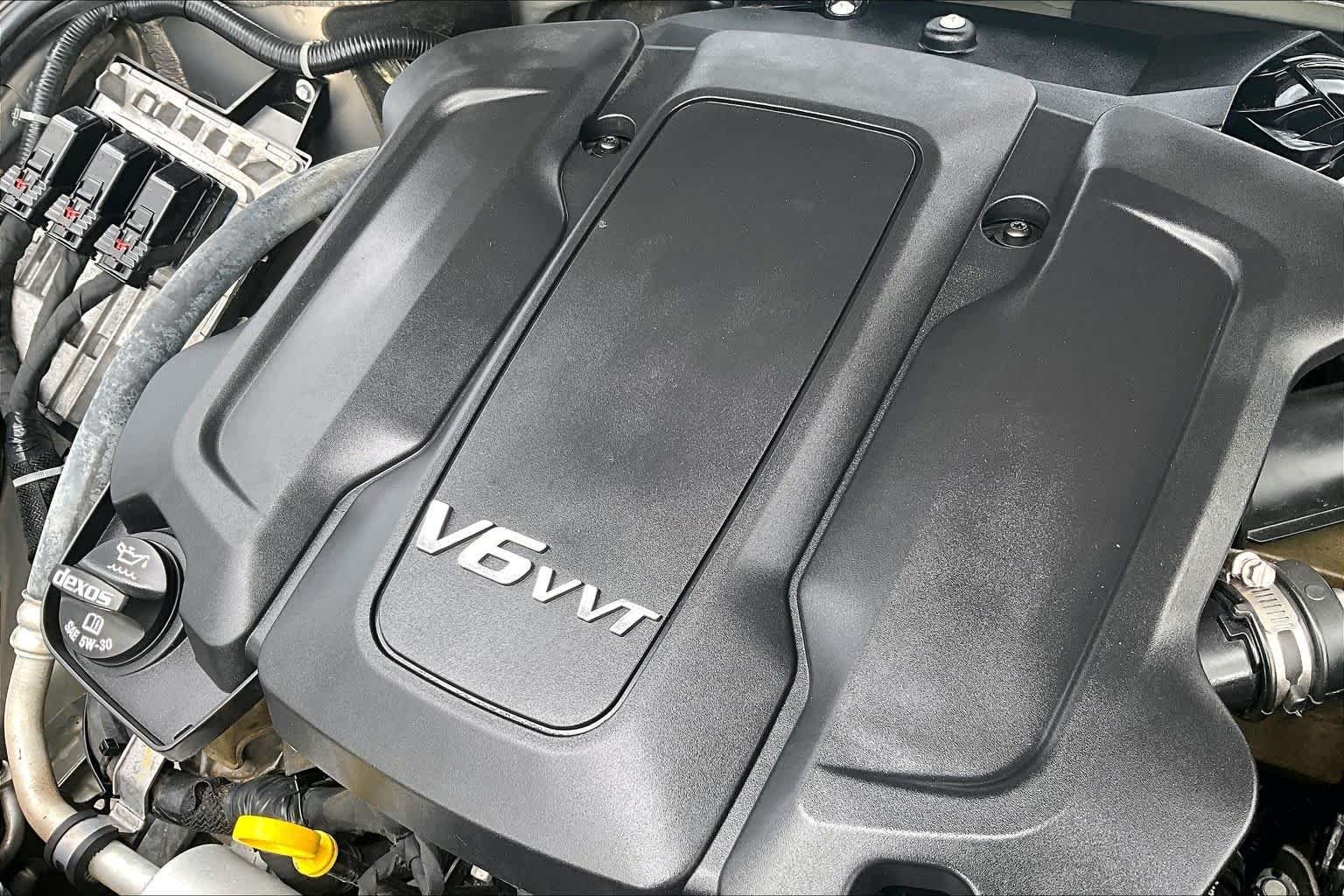 Used 2017  Buick  image 31