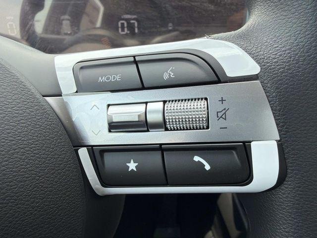 New 2026 Gray Hyundai SE FWD image 21