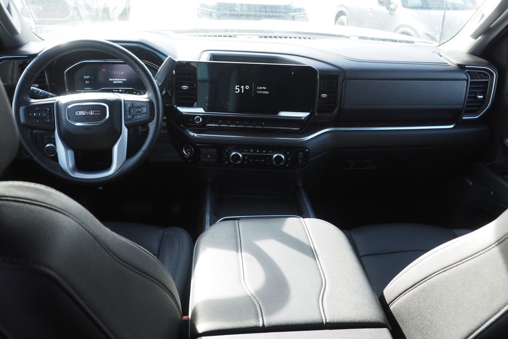 2024 GMC Sierra 2500HD SLT - Photo 17