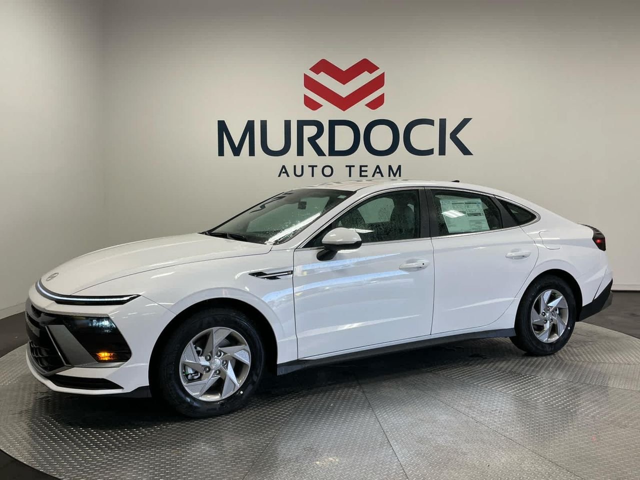 New 2026 Serenity White Hyundai SE image 2