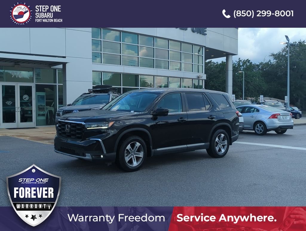Used 2025 Black Honda EX-L image 2