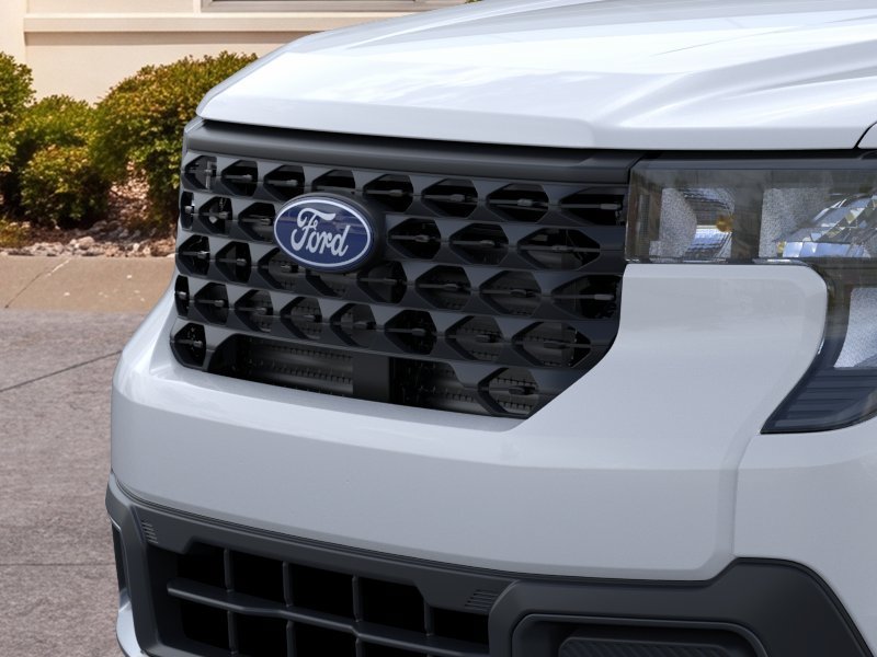 New 2026 Oxford White Ford XLT image 18