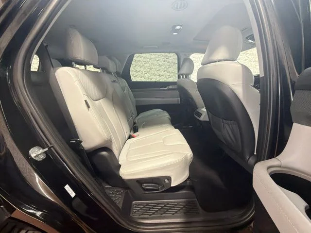 Used 2024 Black Hyundai SEL image 12
