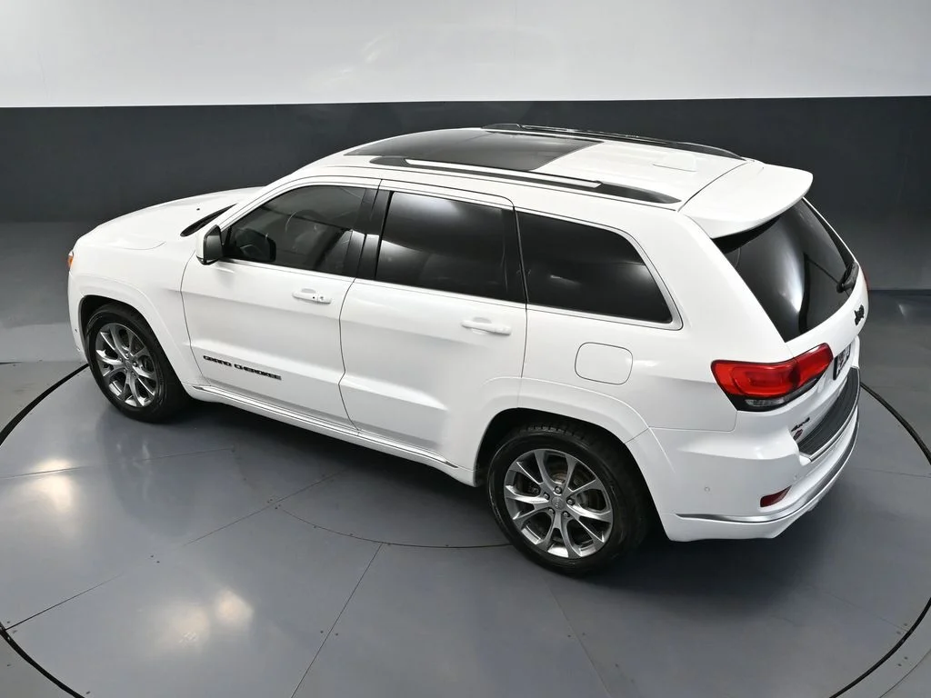 Used 2021 Off-white Jeep Summit image 50