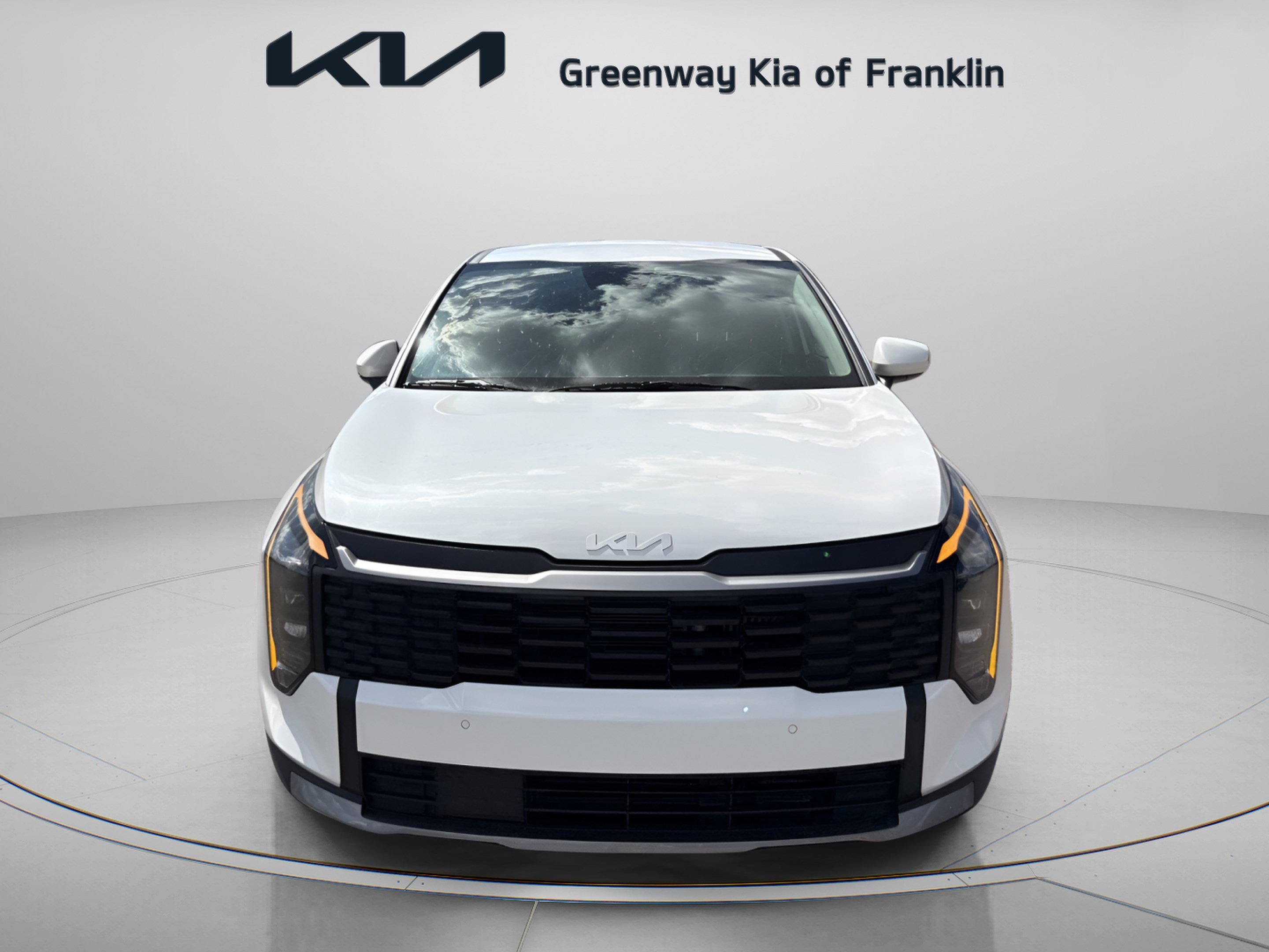 New 2027 Snow White Pearl Kia LX image 2