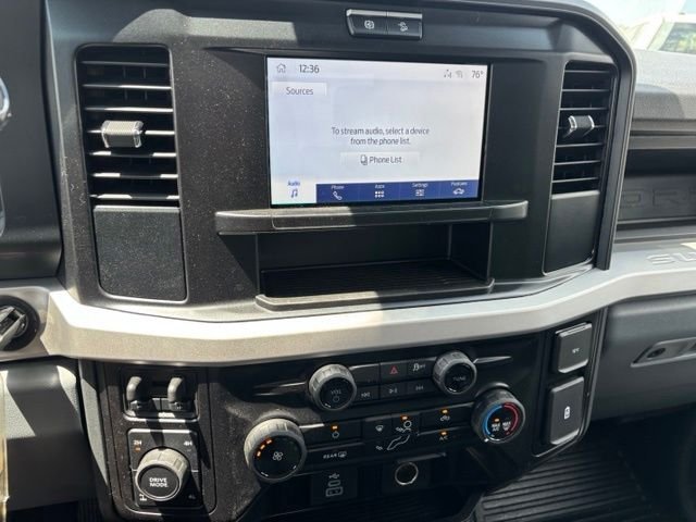New 2026 Oxford White Ford F-350® XL image 27