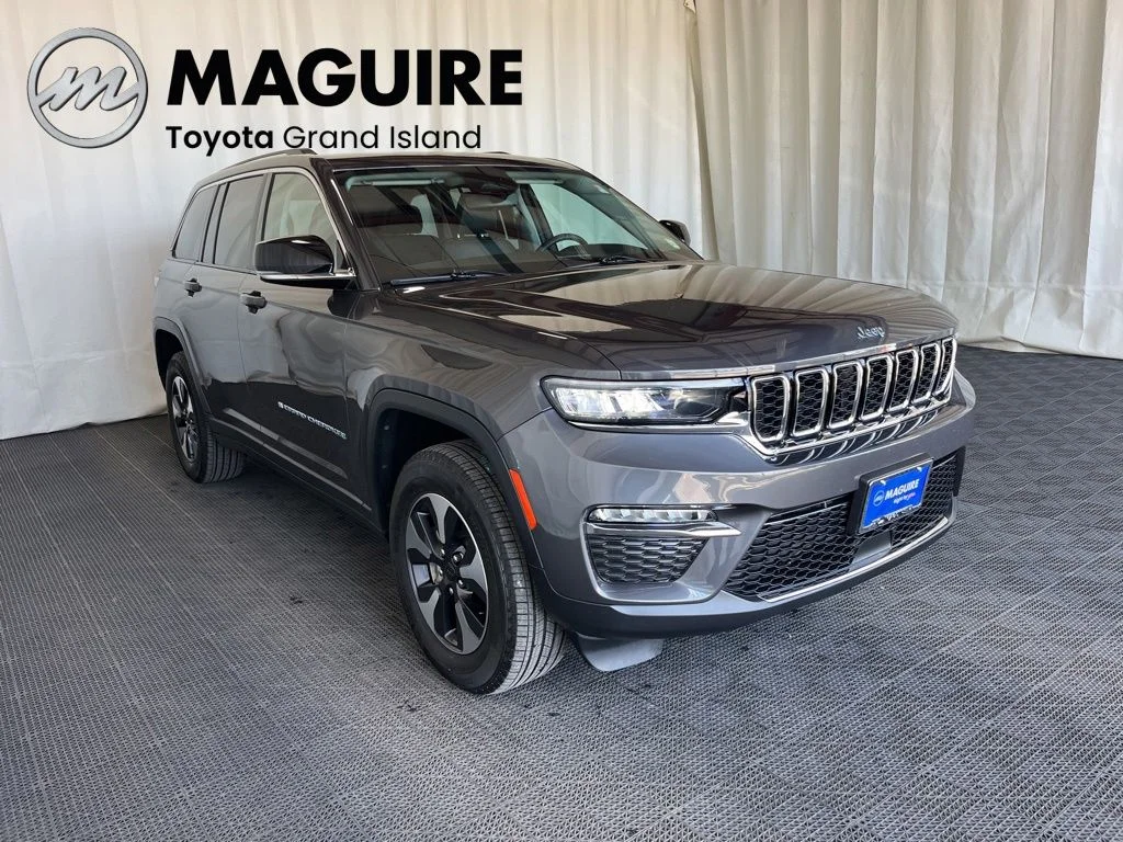 Used 2023 Gray Jeep 4xe image 33