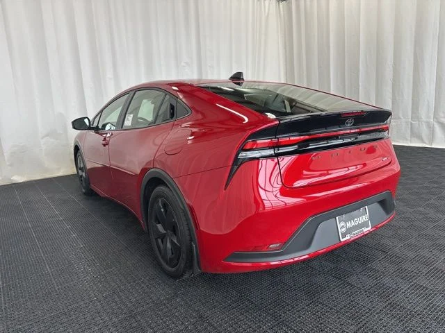 2026 Toyota Prius LE - Photo 22