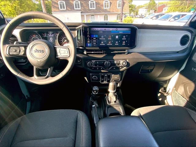 Used 2024 Gray Jeep Sport S image 12