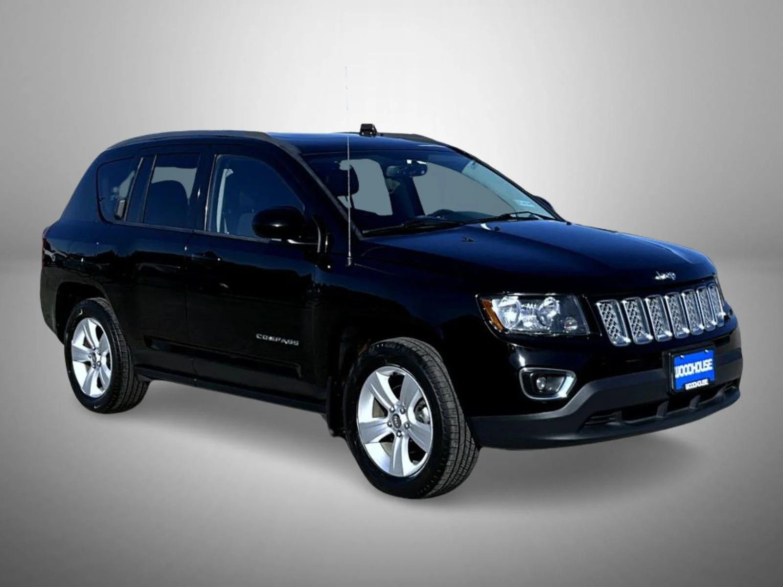 Used 2015 Black Jeep Altitude image 3