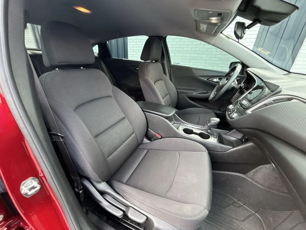 Used 2025 Red Chevrolet RS image 26