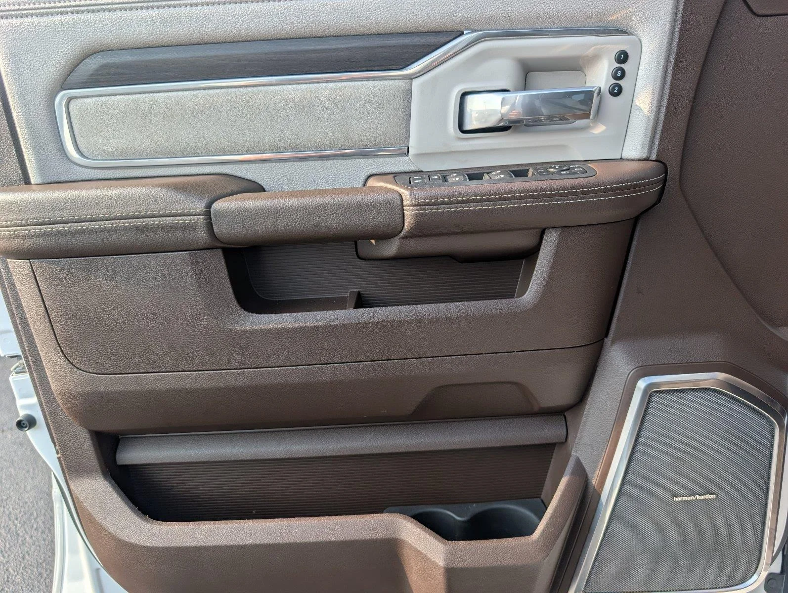 Used 2025 Bright White Clearcoat Ram Laramie image 18