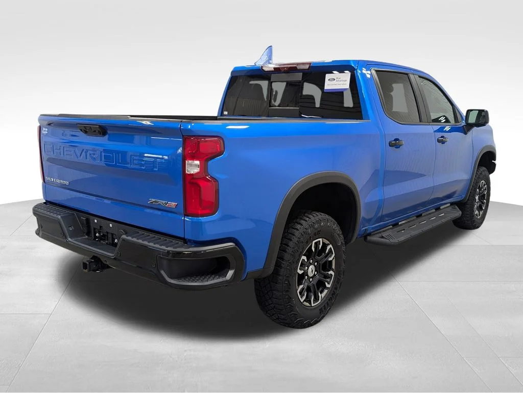 Certified Used 2025 Rip Tide Blue Chevrolet ZR2 image 7