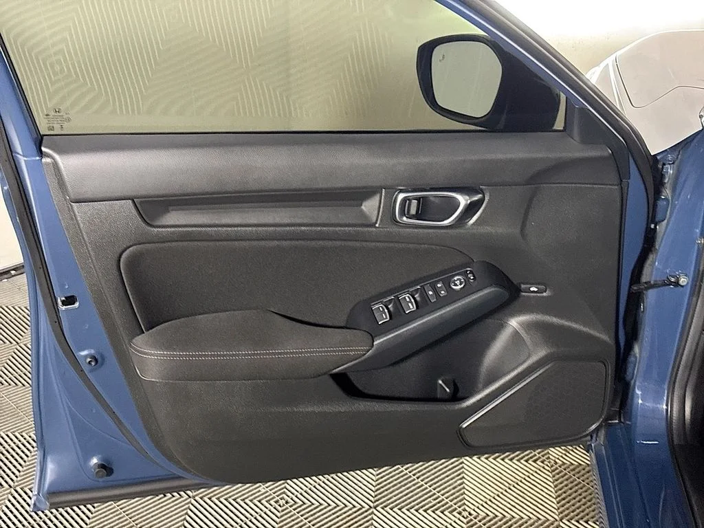 Used 2025 Blue Honda Sport image 10