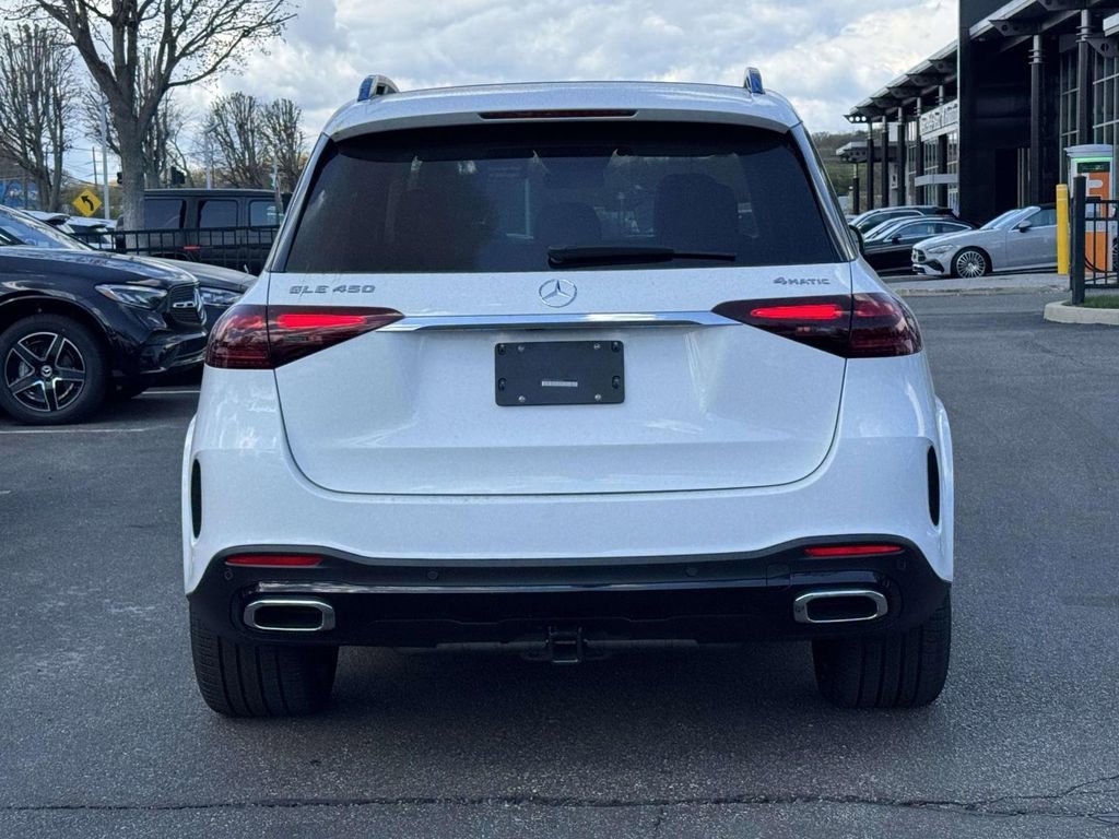 New 2026 Polar White Mercedes-Benz GLE 450 image 9
