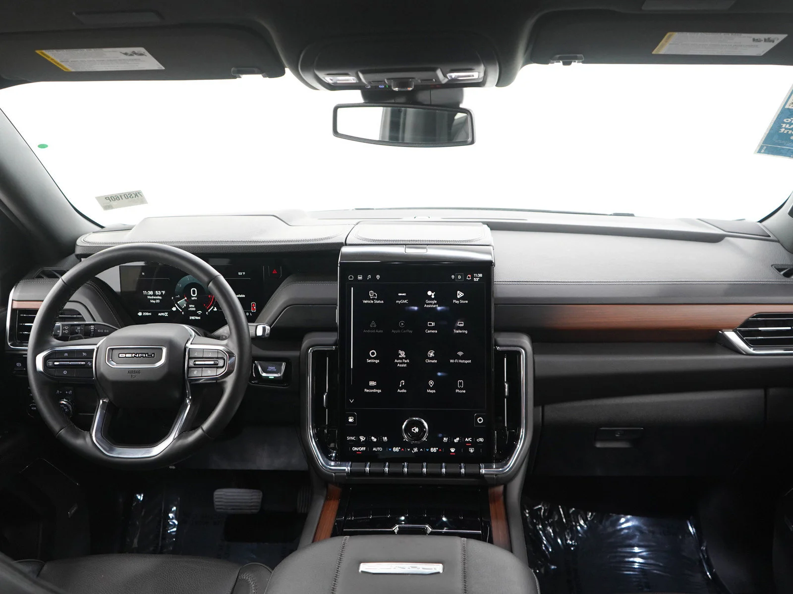 Used 2025 Summit White GMC Denali image 14