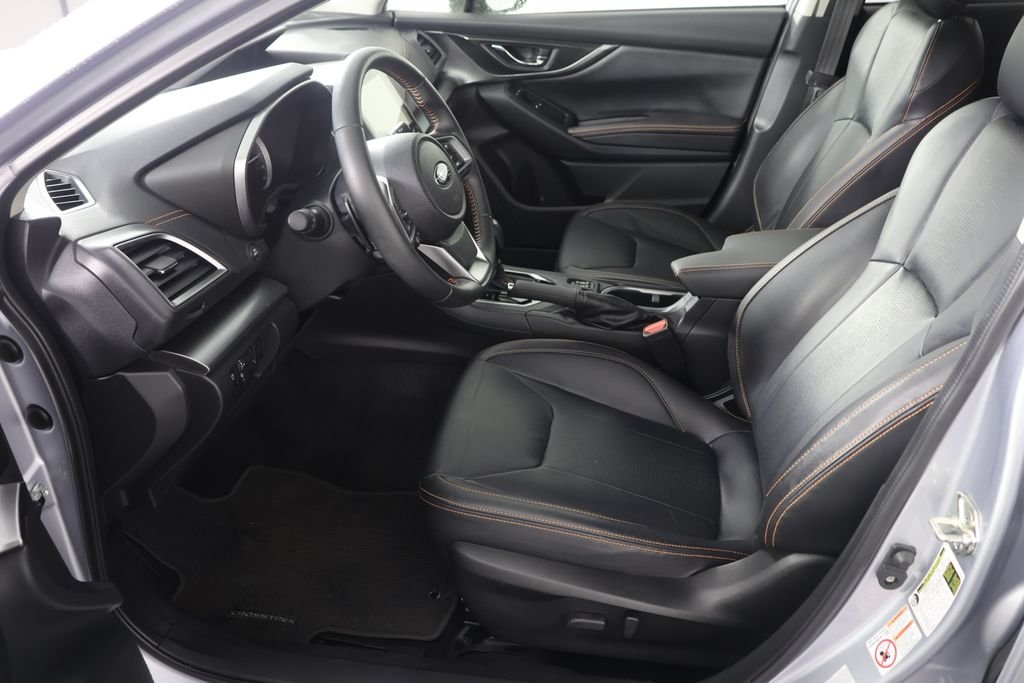 Used 2019 Silver Subaru 2.0i Limited image 19