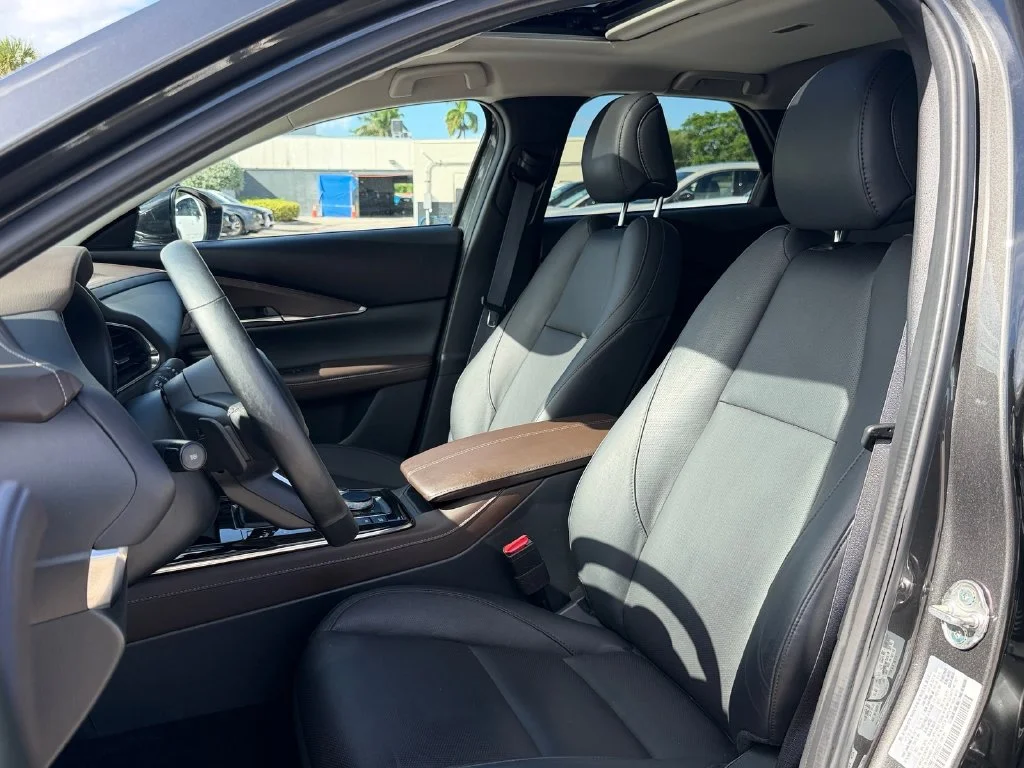 Certified Used 2023 Gray Mazda 2.5 Turbo Premium Plus Package w/Premium Plus Package image 9