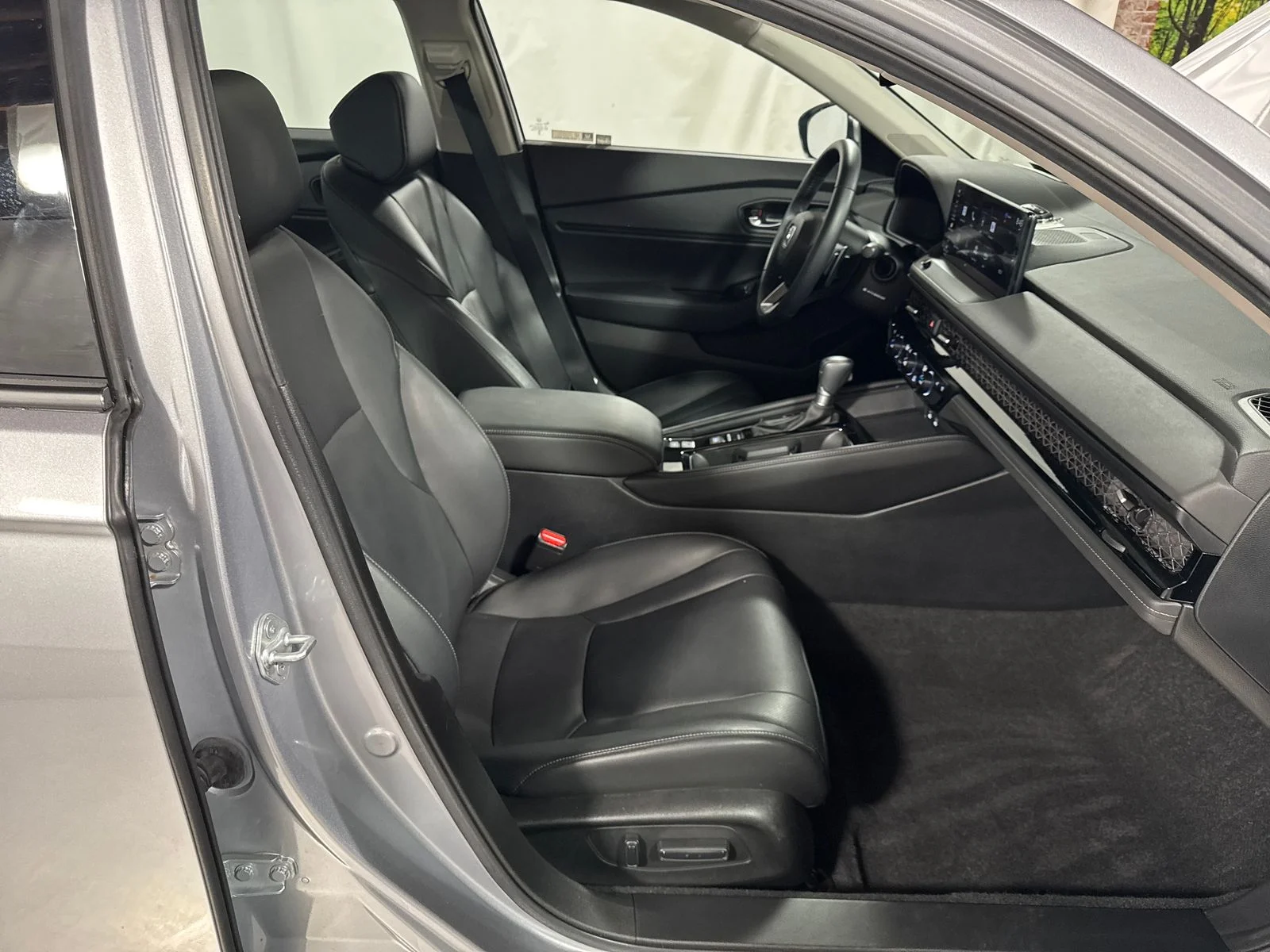 2023 Honda Accord Hybrid Touring - Photo 28