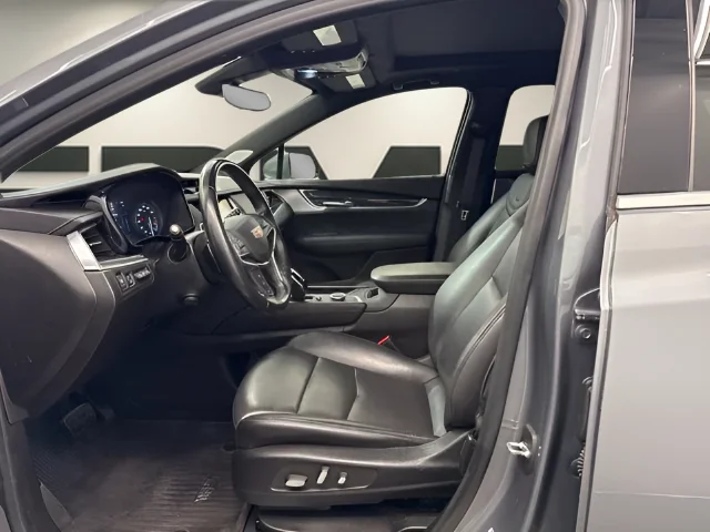 Used 2022 Gray Cadillac Premium Luxury image 20